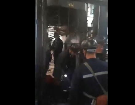 山東邦泰集團為您服務到礦下~！謝謝礦務局及公安局領導們的支持~！我們會盡努力為您提供好的服務！~
